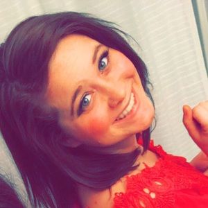 Meet your Posher, Caitlyn